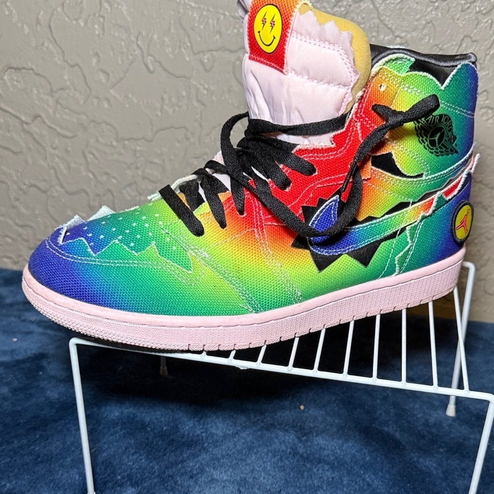 Jordan 1 Retro High OG x J Balvin Tie Dye Men’s 11 (Used) - Picture 2 of 16
